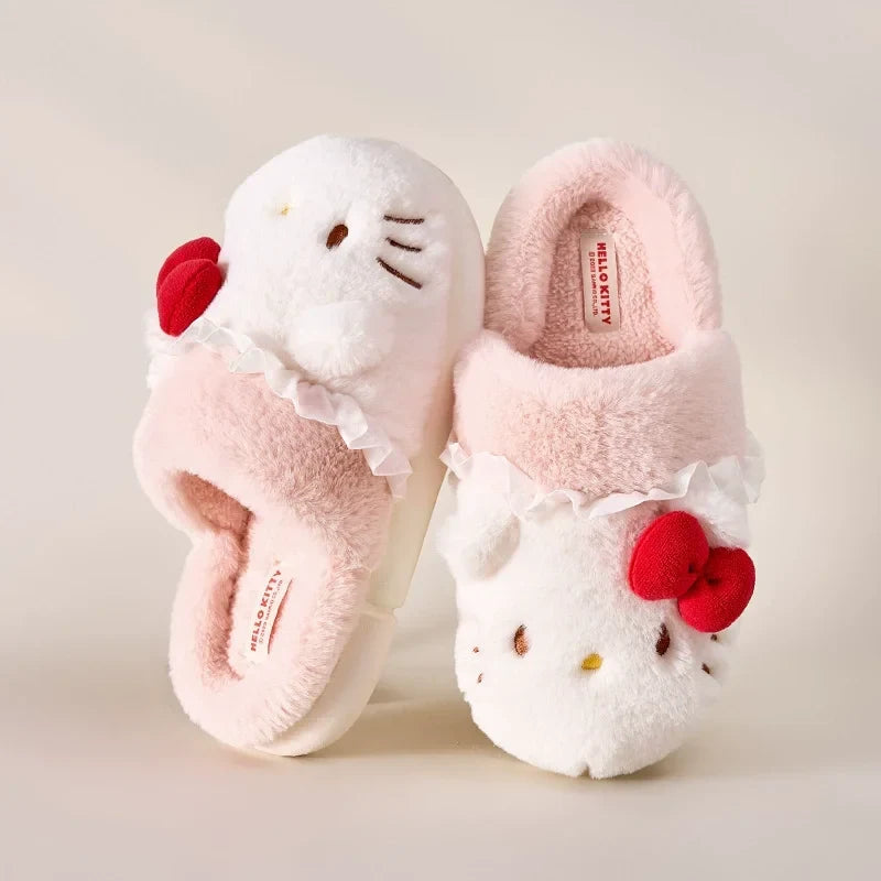 Hello Kitty indoor slippers size and style detail