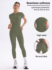 Women's Fitted Fitness Two-Piece Set